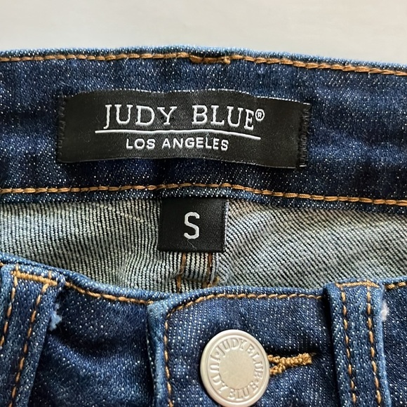 Judy Blue Bermuda Shorts High Rise Size S - Picture 10 of 16